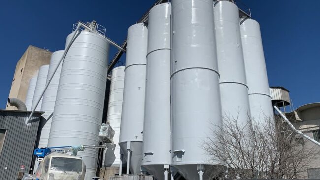 GMGA Sabbiatura e verniciatura su silos esterni