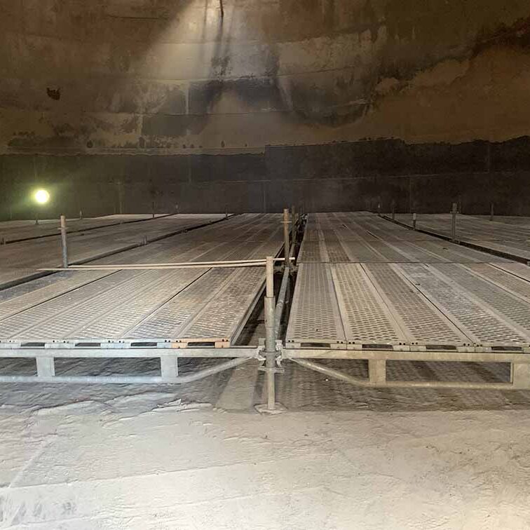 Sabbiatura e verniciatura interno silos