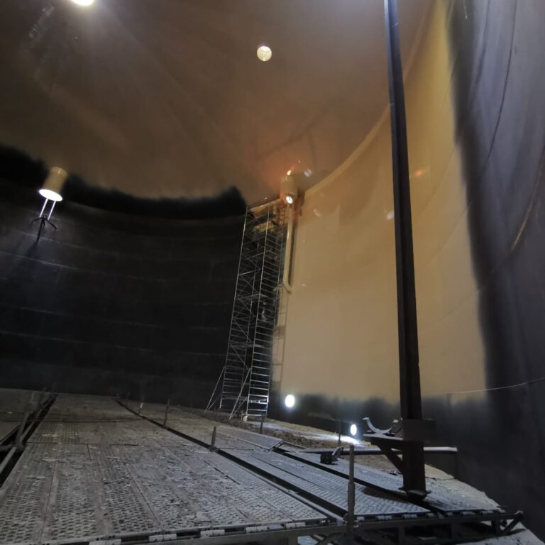 Sabbiatura e verniciatura interno silos