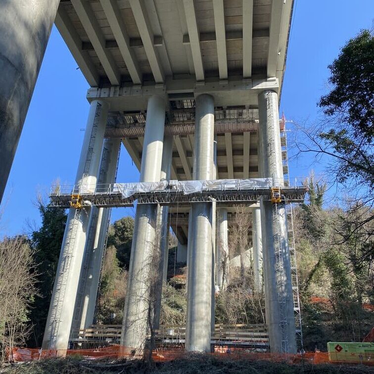 Sabbiatura e verniciatura su autostrada A1