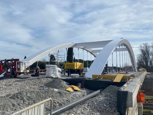 pulizia e verniciatura ponte stazione ravenna