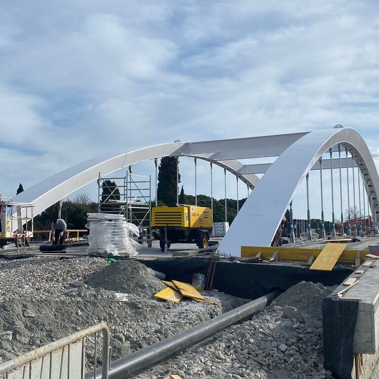 pulizia e verniciatura ponte stazione ravenna